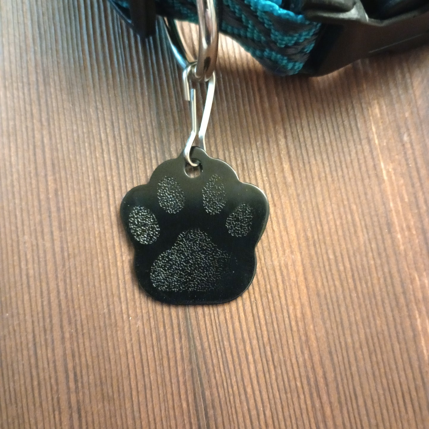 Black Large Paw Pet Tag (1.4 inch)