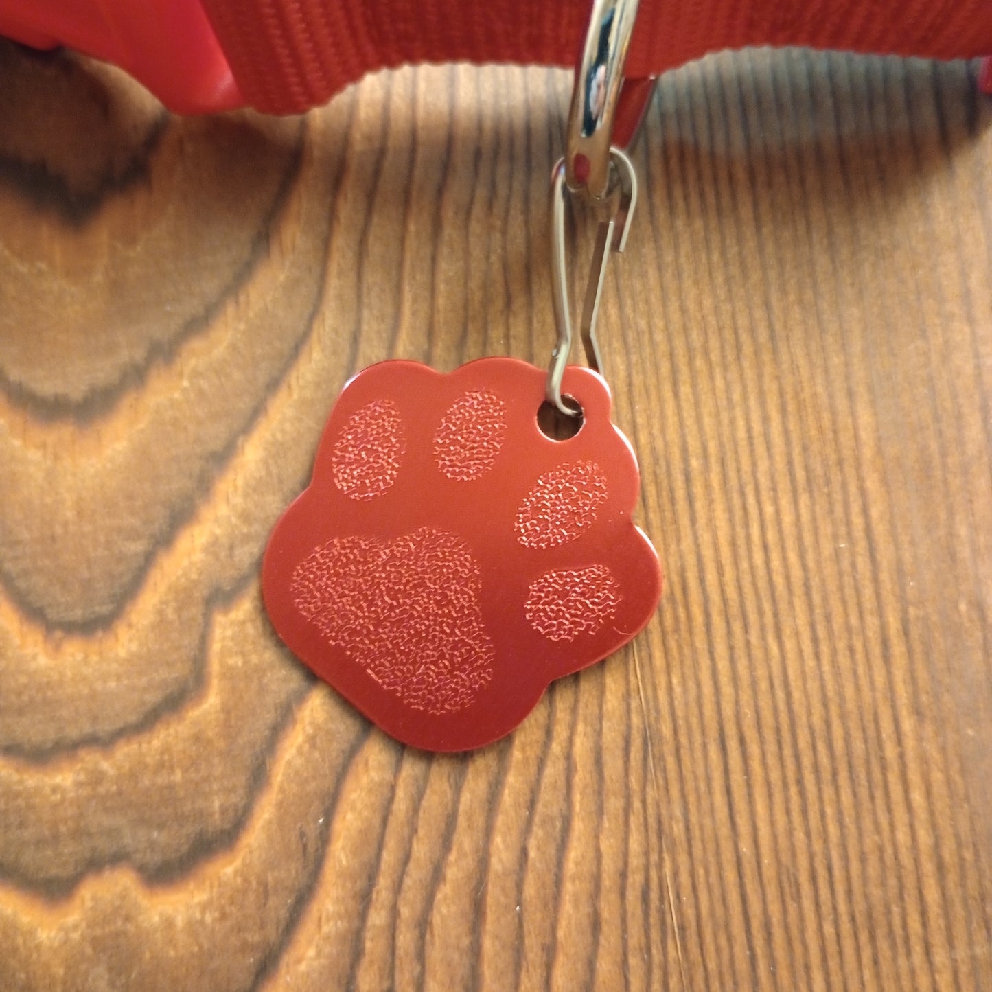 Red Large Paw Pet Tag (1.4 inch)