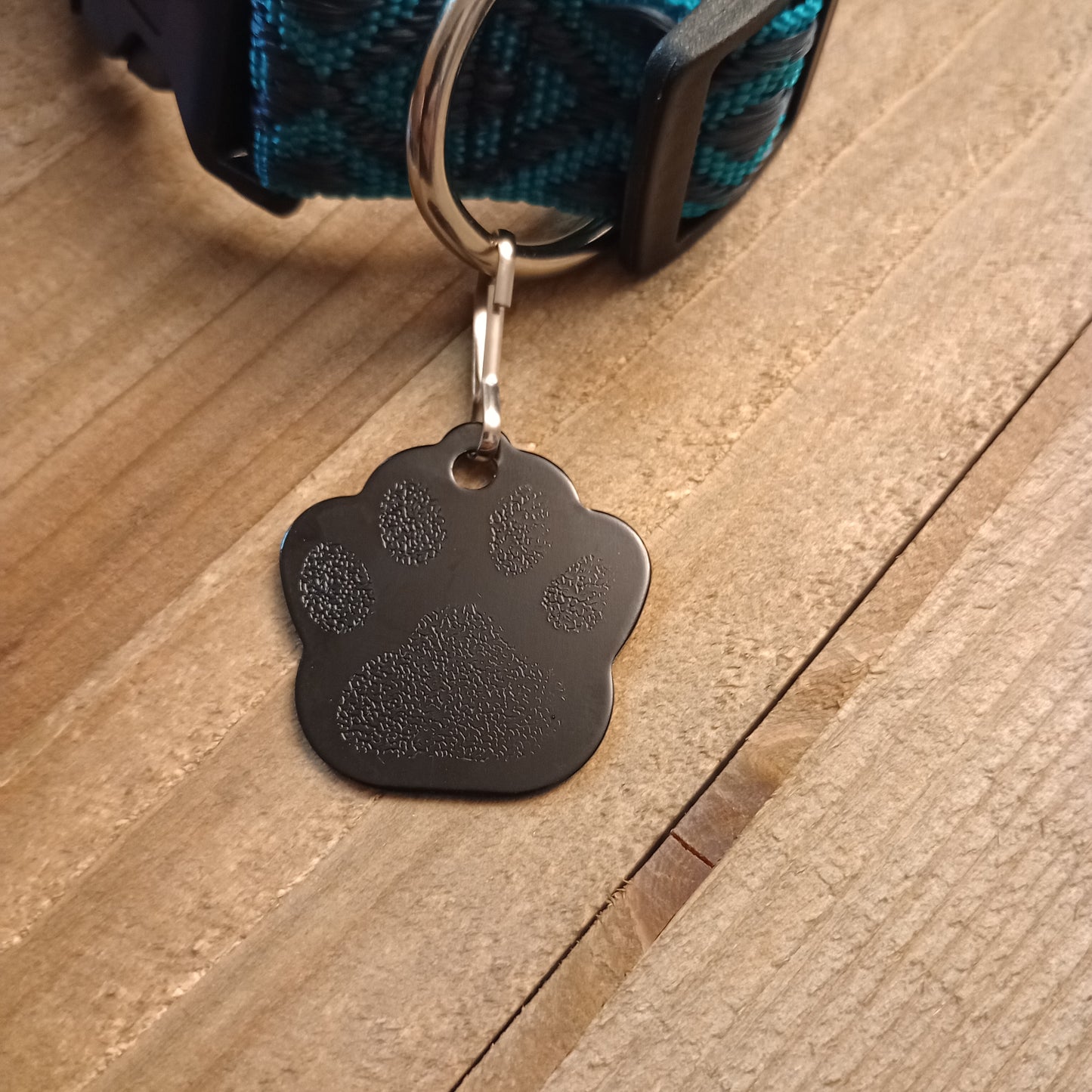 Black Large Paw Pet Tag (1.4 inch)