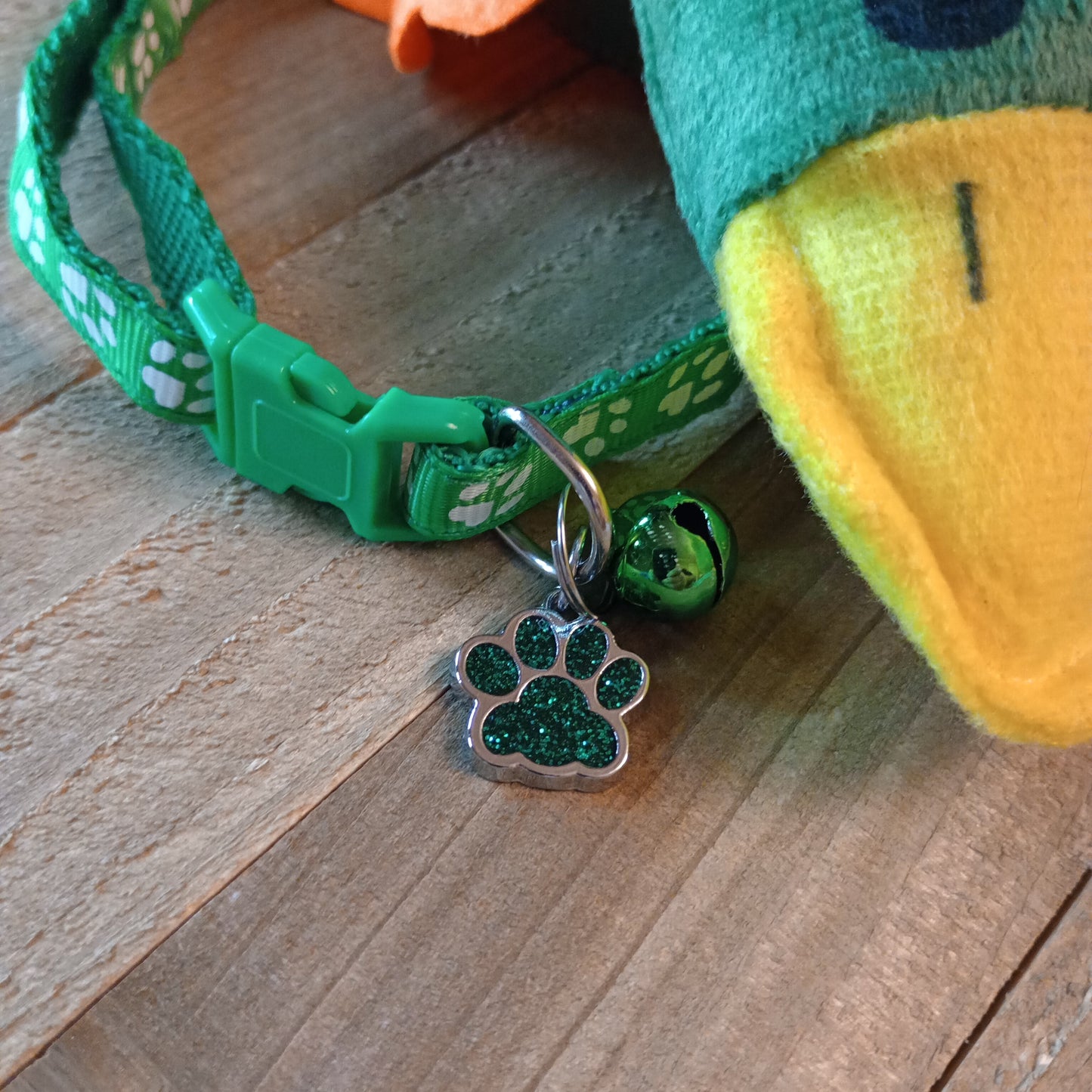 Emerald Green Glitter Paw Pet Tag (.7 inch)