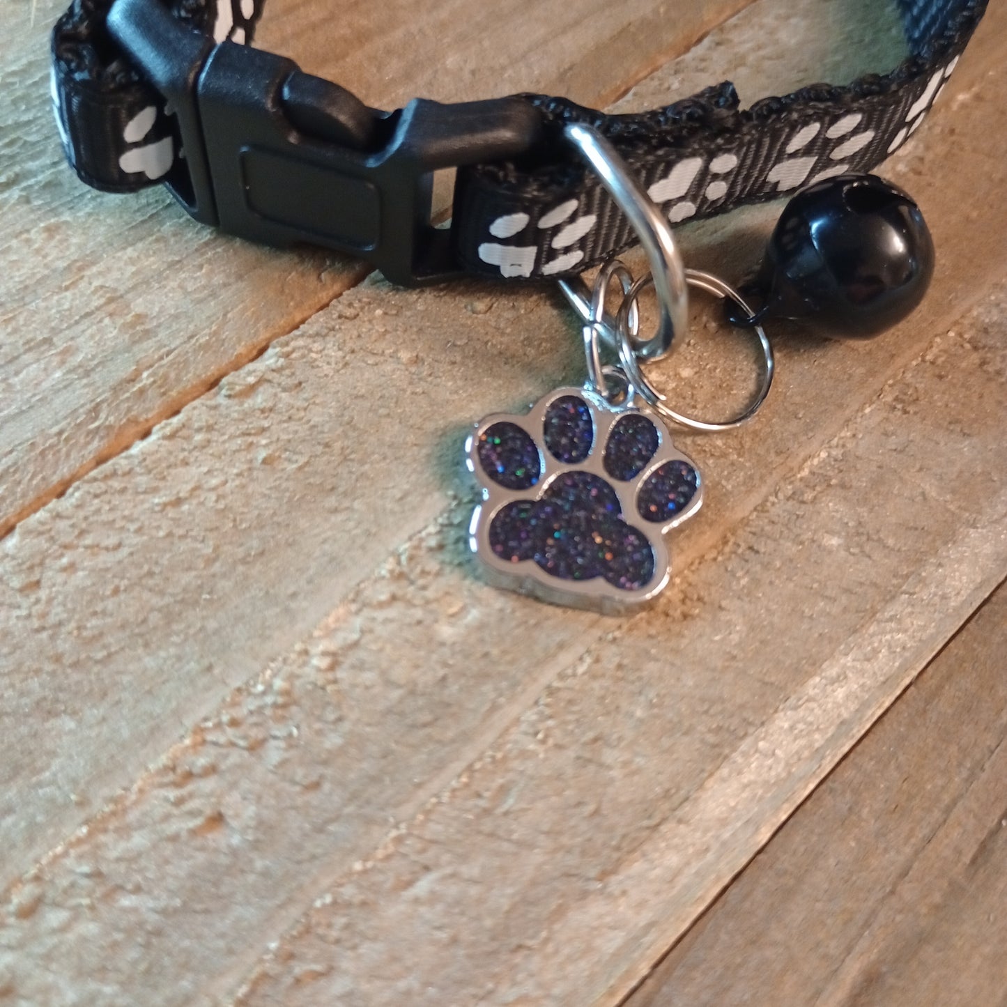 Black Glitter Paw Pet Tag (.7 inch)