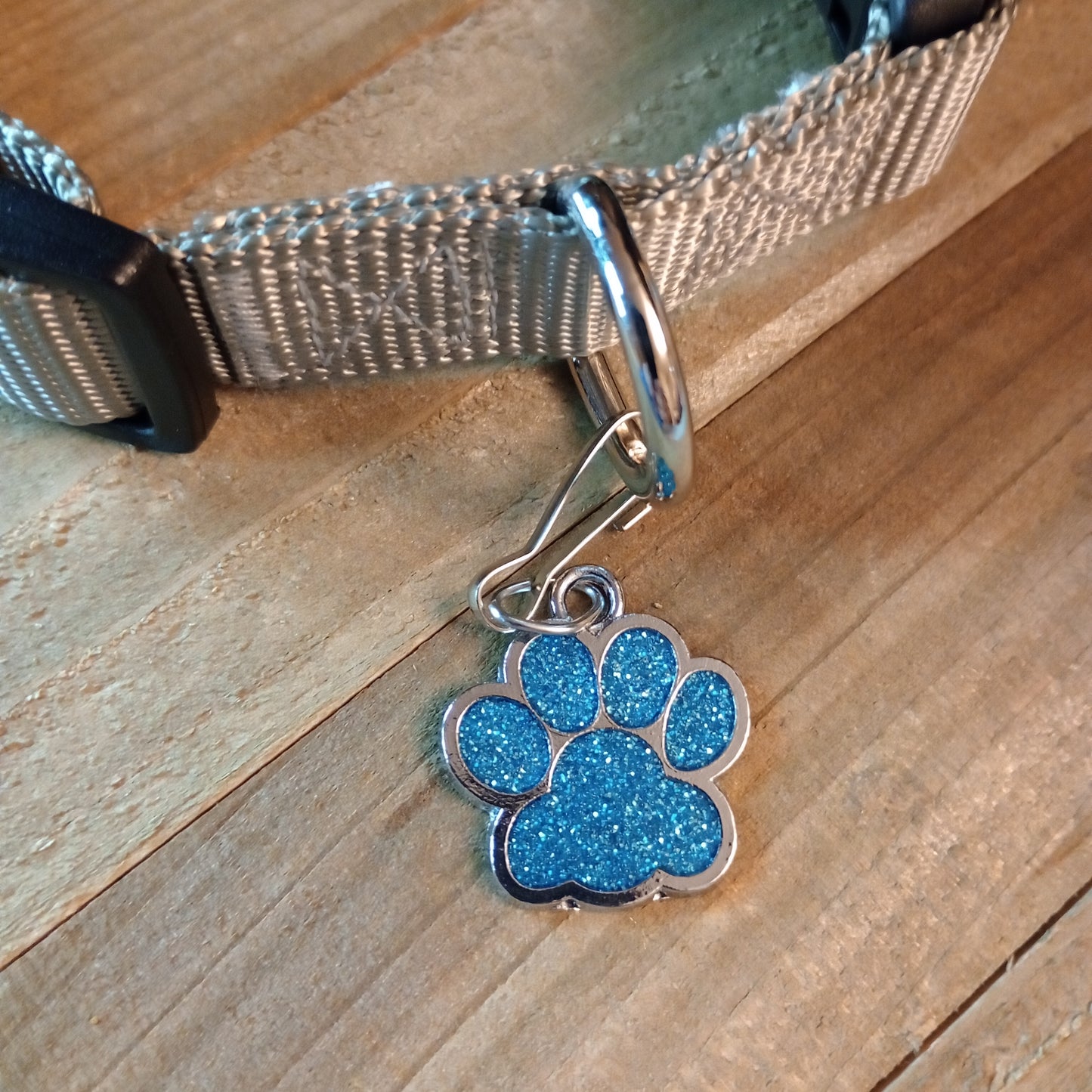 Light Blue Glitter Paw Pet Tag (1 inch)