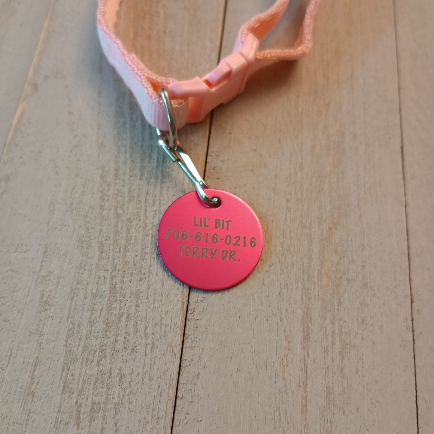 Dark Pink Round Pet Tag