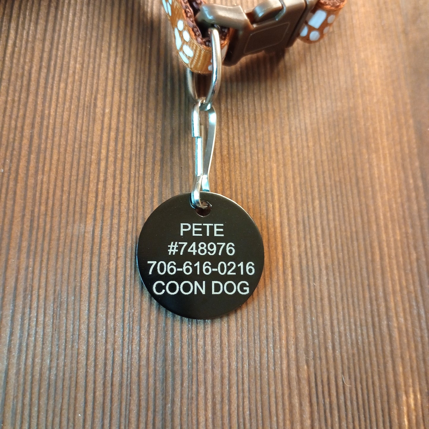 Black Round Pet Tag