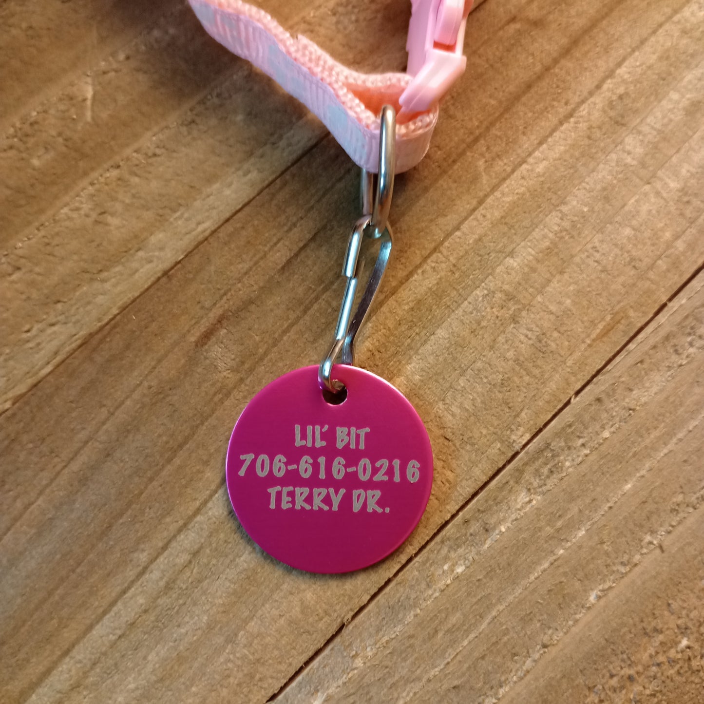 Dark Pink Round Pet Tag